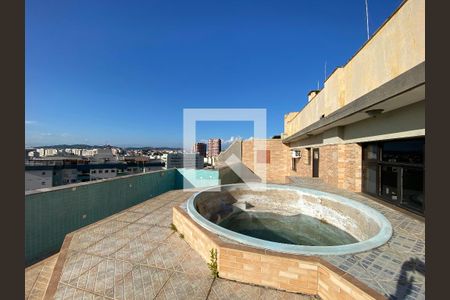 Apartamento à venda com 288m², 4 quartos e 2 vagas Apartamento à venda com 288m², 4 quartos e 2 vagasCobertura