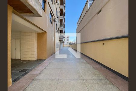 Apartamento à venda com 288m², 4 quartos e 2 vagas Apartamento à venda com 288m², 4 quartos e 2 vagasÁrea comum - Playground