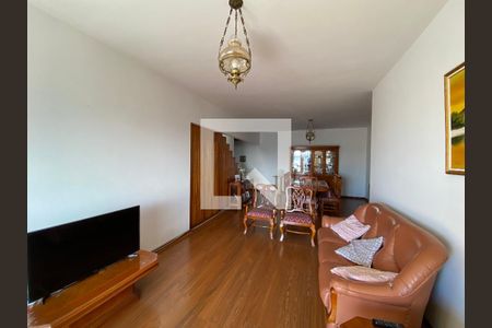 Apartamento à venda com 288m², 4 quartos e 2 vagas Apartamento à venda com 288m², 4 quartos e 2 vagasSala