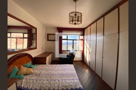 Apartamento à venda com 288m², 4 quartos e 2 vagas Apartamento à venda com 288m², 4 quartos e 2 vagasQuarto 4