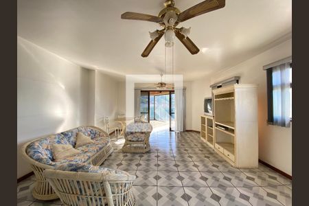 Apartamento à venda com 288m², 4 quartos e 2 vagas Apartamento à venda com 288m², 4 quartos e 2 vagasSala 2