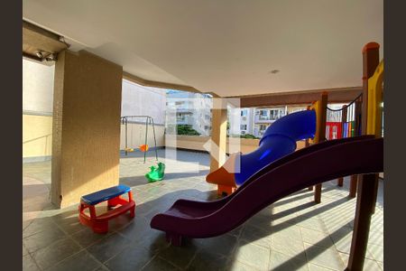 Apartamento à venda com 288m², 4 quartos e 2 vagas Apartamento à venda com 288m², 4 quartos e 2 vagasÁrea comum - Playground