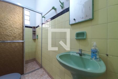 Casa à venda com 65m², 2 quartos e 4 vagasBanheiro