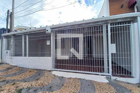 Casa à venda com 65m², 2 quartos e 4 vagasFachada do Prédio