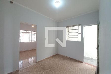 Casa à venda com 65m², 2 quartos e 4 vagasCopa
