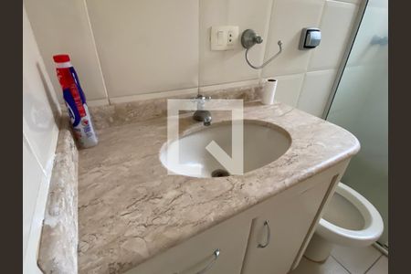 Casa à venda com 209m², 3 quartos e 5 vagasBanheiro Social