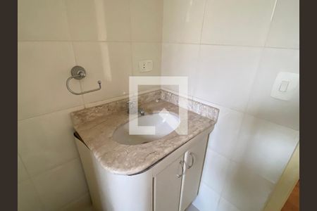 Casa à venda com 209m², 3 quartos e 5 vagasBanheiro da Suíte