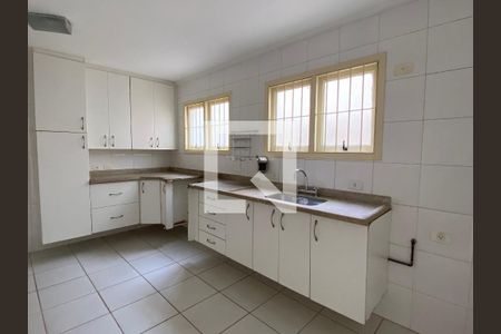 Casa à venda com 209m², 3 quartos e 5 vagasCozinha