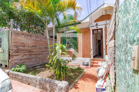 Casa para alugar com 95m², 2 quartos e 1 vagaFrente
