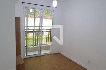 Apartamento para alugar com 45m², 2 quartos e sem vaga Apartamento para alugar com 45m², 2 quartos e sem vagaSala