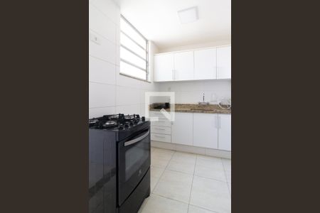 Apartamento para alugar com 71m², 2 quartos e 1 vagaDetalhe da cozinha