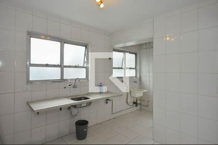 Apartamento à venda com 85m², 2 quartos e 2 vagas Apartamento à venda com 85m², 2 quartos e 2 vagasCozinha