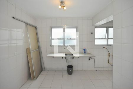 Apartamento à venda com 85m², 2 quartos e 2 vagas Apartamento à venda com 85m², 2 quartos e 2 vagasCozinha