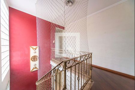 Hall da Escada de casa à venda com 3 quartos, 170m² em Jardim Cambui, Santo André