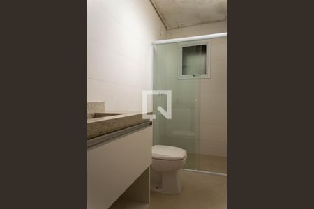 Banheiro de apartamento para alugar com 1 quarto, 48m² em Vila Planalto, São Bernardo do Campo