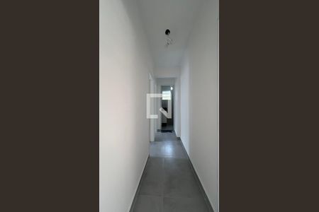Corredor de apartamento para alugar com 3 quartos, 77m² em Alto de Pinheiros, São Paulo