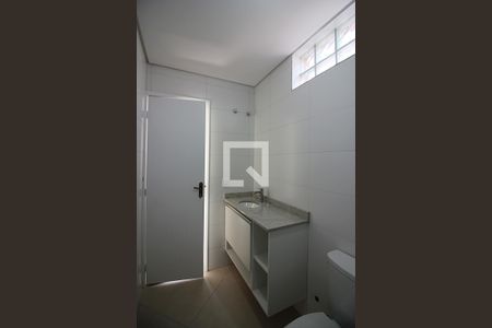 Banheiro da Suíte de apartamento para alugar com 1 quarto, 37m² em Vila Planalto, São Bernardo do Campo