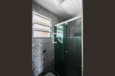 Apartamento para alugar com 60m², 2 quartos e sem vagaBanheiro