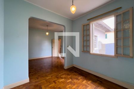 Casa à venda com 430m², 3 quartos e sem vaga Casa à venda com 430m², 3 quartos e sem vagaQuarto 3