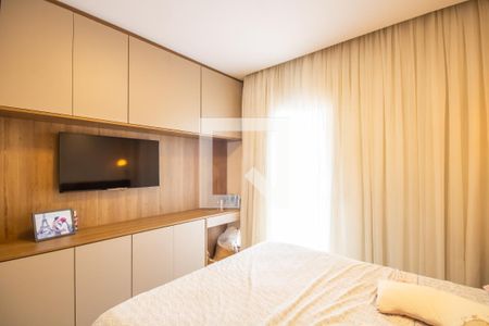 Suíte de casa à venda com 3 quartos, 142m² em Bela Vista, Osasco