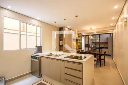 Casa à venda com 142m², 3 quartos e 3 vagasCopa e Cozinha
