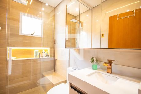 Casa à venda com 142m², 3 quartos e 3 vagasBanheiro da Suíte