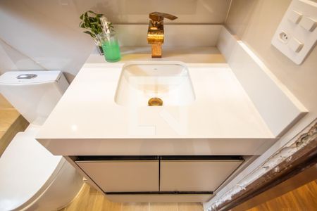 Casa à venda com 142m², 3 quartos e 3 vagasBanheiro da Suíte