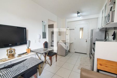 Sala de apartamento para alugar com 2 quartos, 32m² em Cambuci, São Paulo