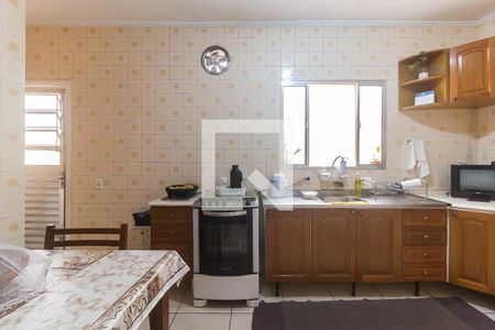 Casa para alugar com 220m², 3 quartos e 2 vagasCozinha