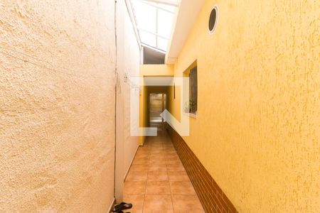 Casa para alugar com 220m², 3 quartos e 2 vagasCorredor Lateral