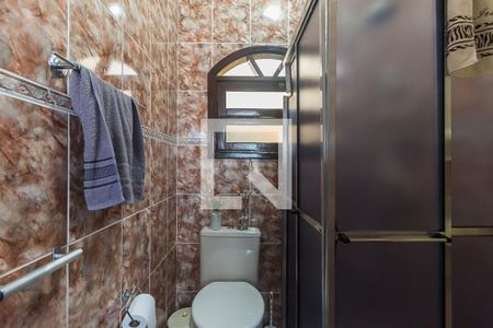 Casa para alugar com 220m², 3 quartos e 2 vagasBanheiro da Suíte 1