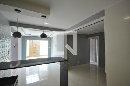 Casa para alugar com 110m², 4 quartos e 3 vagasCozinha