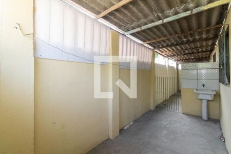 Casa para alugar com 35m², 1 quarto e 1 vagaÁrea de Serviço