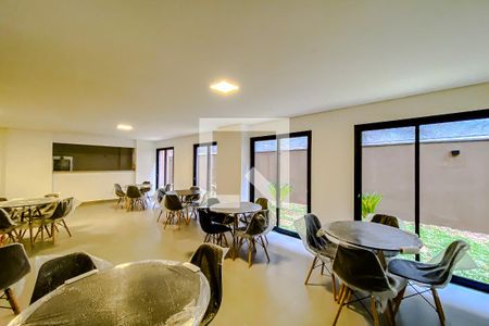 Apartamento para alugar com 27m², 1 quarto e sem vagaÁrea comum - Salão de festas