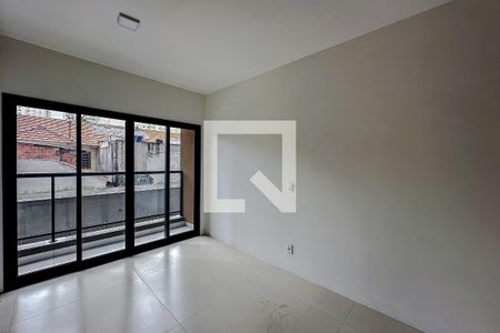 Sala/Quarto de apartamento para alugar com 1 quarto, 27m² em Cambuci, São Paulo