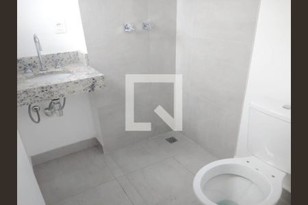 Casa à venda com 95m², 2 quartos e 1 vaga