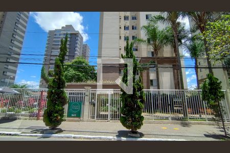 Apartamento para alugar com 48m², 2 quartos e 1 vagaFachada