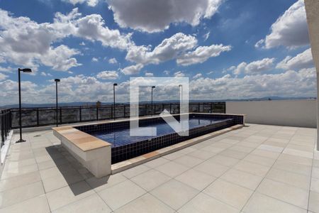 Apartamento para alugar com 28m², 1 quarto e sem vaga Apartamento para alugar com 28m², 1 quarto e sem vagaÁrea Comum - Piscina