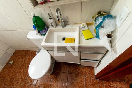 Casa à venda com 240m², 2 quartos e 2 vagas Casa à venda com 240m², 2 quartos e 2 vagasBanheiro Social