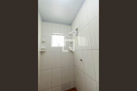 Casa à venda com 240m², 2 quartos e 2 vagas Casa à venda com 240m², 2 quartos e 2 vagasBanheiro Social