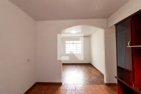 Casa à venda com 240m², 2 quartos e 2 vagas Casa à venda com 240m², 2 quartos e 2 vagasSala