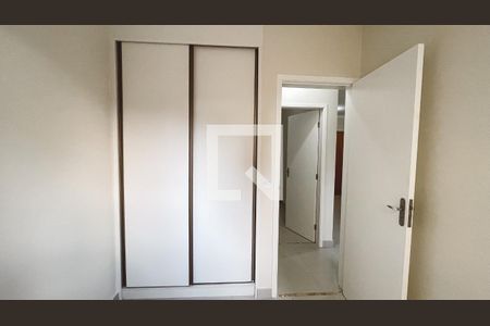 Quarto 2 de apartamento para alugar com 2 quartos, 37m² em Vila Pauliceia, São Paulo