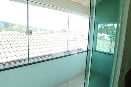 Casa à venda com 400m², 3 quartos e 6 vagas Casa à venda com 400m², 3 quartos e 6 vagasSotao