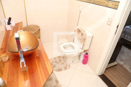 Casa à venda com 400m², 3 quartos e 6 vagas Casa à venda com 400m², 3 quartos e 6 vagasBanheiro da Suíte 3