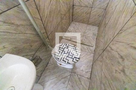 Banheiro de kitnet/studio para alugar com 1 quarto, 35m² em Campo Grande, Rio de Janeiro