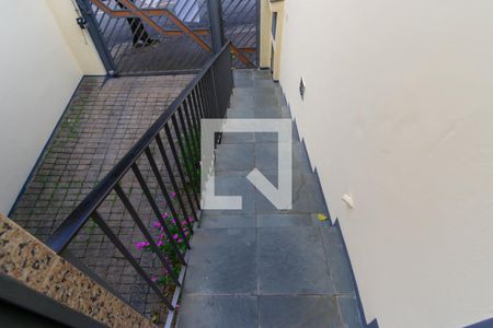 Casa à venda com 176m², 3 quartos e 2 vagas Casa à venda com 176m², 3 quartos e 2 vagasEntrada