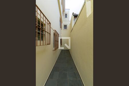Casa à venda com 176m², 3 quartos e 2 vagas Casa à venda com 176m², 3 quartos e 2 vagasQuintal