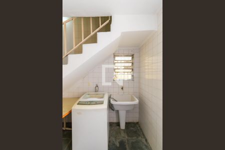 Casa à venda com 176m², 3 quartos e 2 vagas Casa à venda com 176m², 3 quartos e 2 vagasÁrea de Serviço