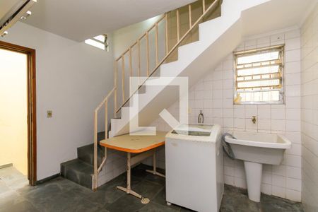 Casa à venda com 176m², 3 quartos e 2 vagas Casa à venda com 176m², 3 quartos e 2 vagasÁrea de Serviço