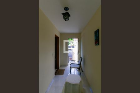 Casa à venda com 176m², 3 quartos e 2 vagas Casa à venda com 176m², 3 quartos e 2 vagasHall de entrada